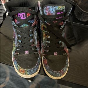 DC high tops. 7.5 women’s
